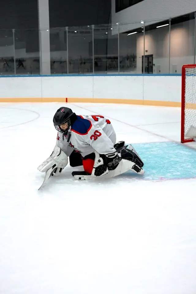 Calgary Flames Goalie Pull Decisions: Timing, Score & Situational Factors