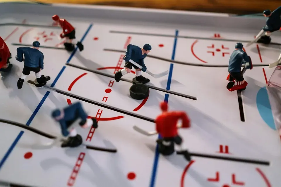 Flames Goalie Communication: Defensive Zone Coverage & Breakout Instructions