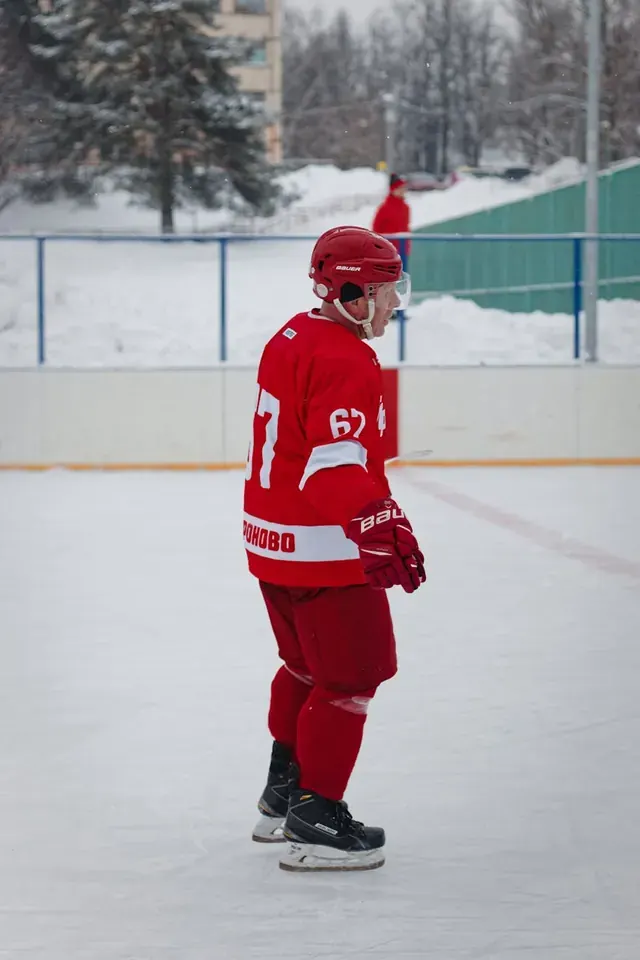 200-Foot Player